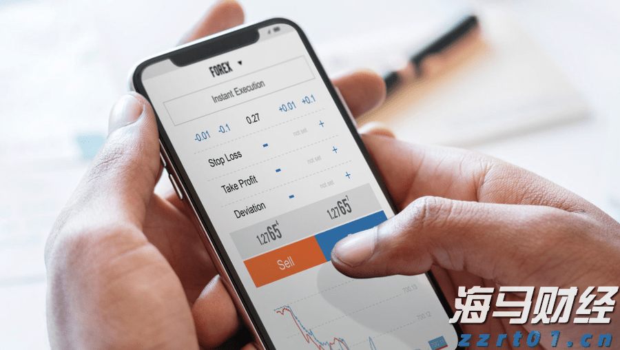 美国消费电子支出现“脆弱曙光”？摩根士丹利警告：信心恶化和返校季疲软可能限制行业复苏